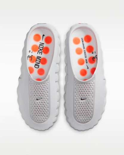 Nike Mind 001 Mules d'avant-match